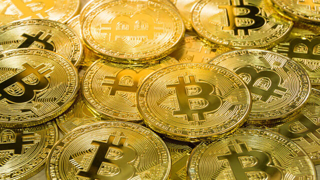 ARK Invest Boosts Crypto Holdings Amid Market Slump