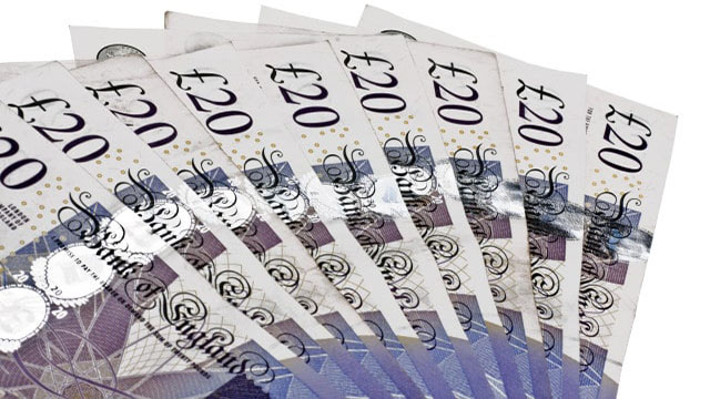 UK Retail Sales Rebound in March on Monthly Basis